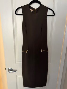 Calvin Klein Brown Sleeveless Sheath Dress with Gold Zip Accents Size 4